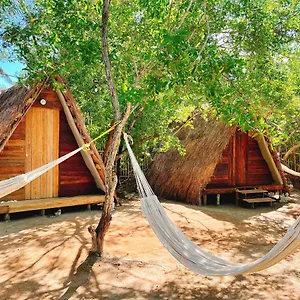 La Aldea Y Isla Holbox