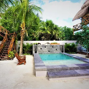 La Puerta Azul Beachfront - Adults Only הולבוקס איילנד